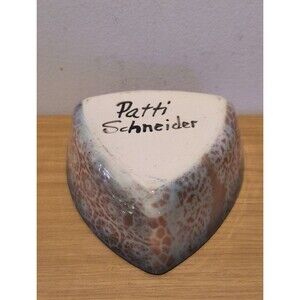 Vintage Patti Schneider STUDIO POTTERY Dish Bowl SIGNED Triangular Shape